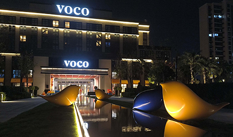 浦东VOCO酒店玻璃钢雕塑
